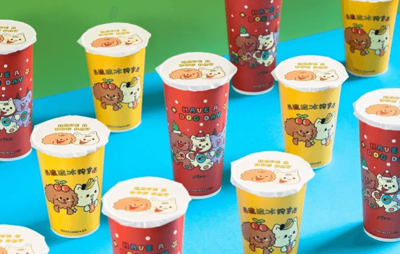 手搖界最萌爆擊！思茶攜手《波波冰狗室》推聯名新品「北埔杏香擂奶」 聯名年曆卡、療癒卡套收一波