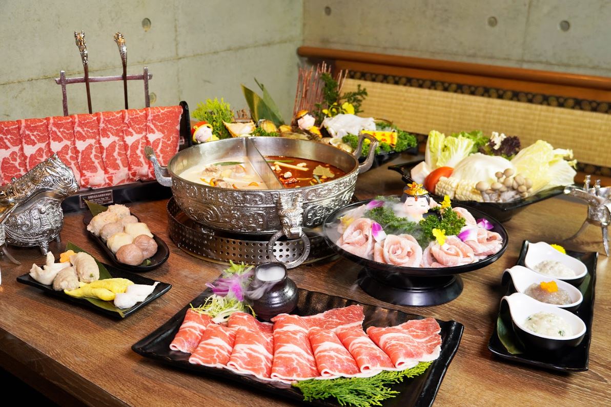 母親節限定！宮廷火鍋「問鼎」特別活動 5/9~5/31