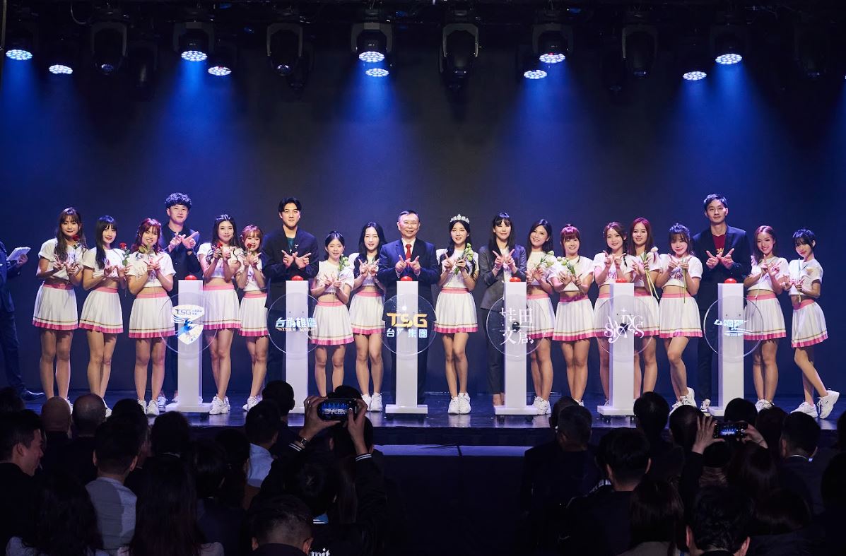 驚喜彩蛋公開 Wing Stars外援再加一！朴旻曙宣佈加盟  台鋼第四隊正式出道 15人完整體閃亮首秀