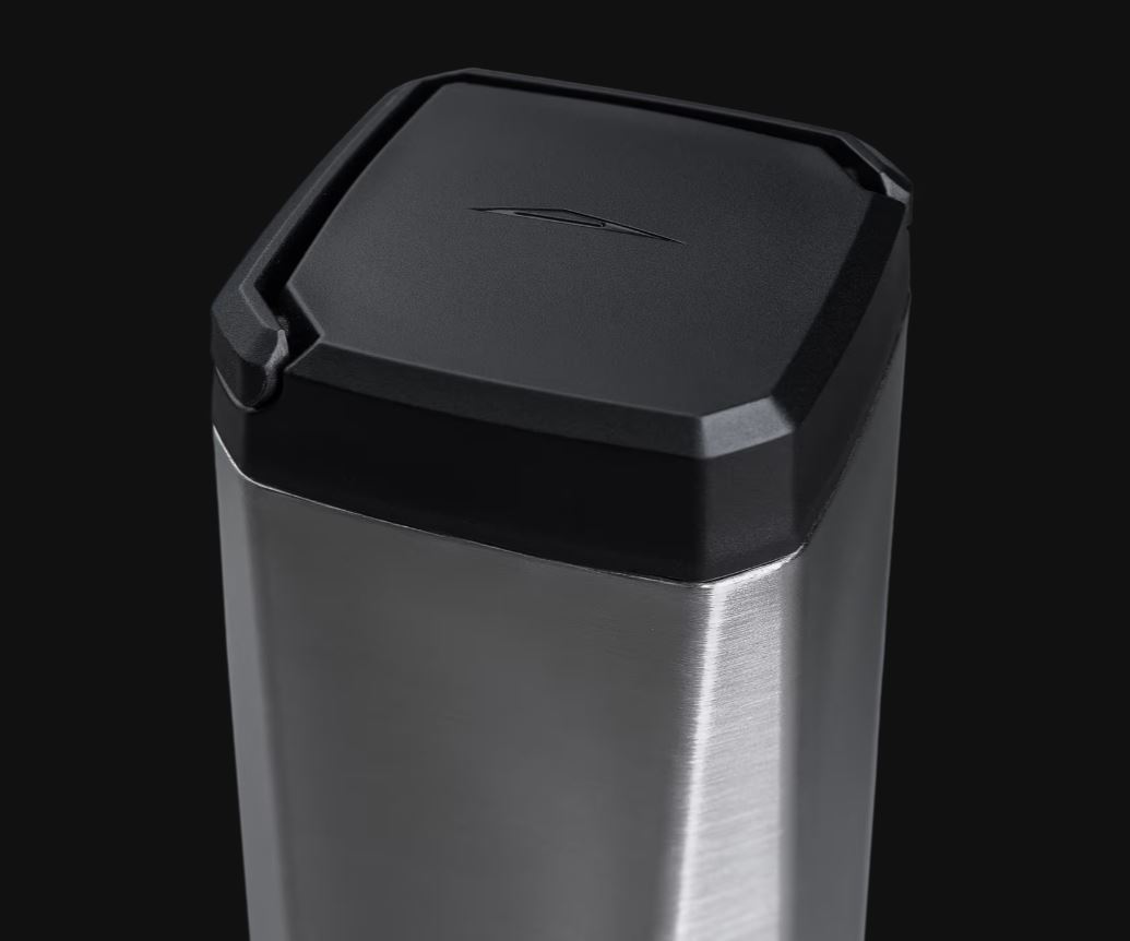 特斯拉推出賽博皮卡風格的「Cybervessel」保溫瓶