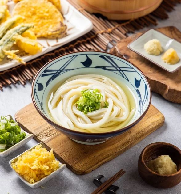 補班日限定優惠！丸龜烏龍麵10元、Aunt Stella免費咖啡任你喝