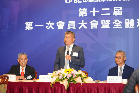 中職理監事會議全票通過！蔡其昌連任中華職棒聯盟會長