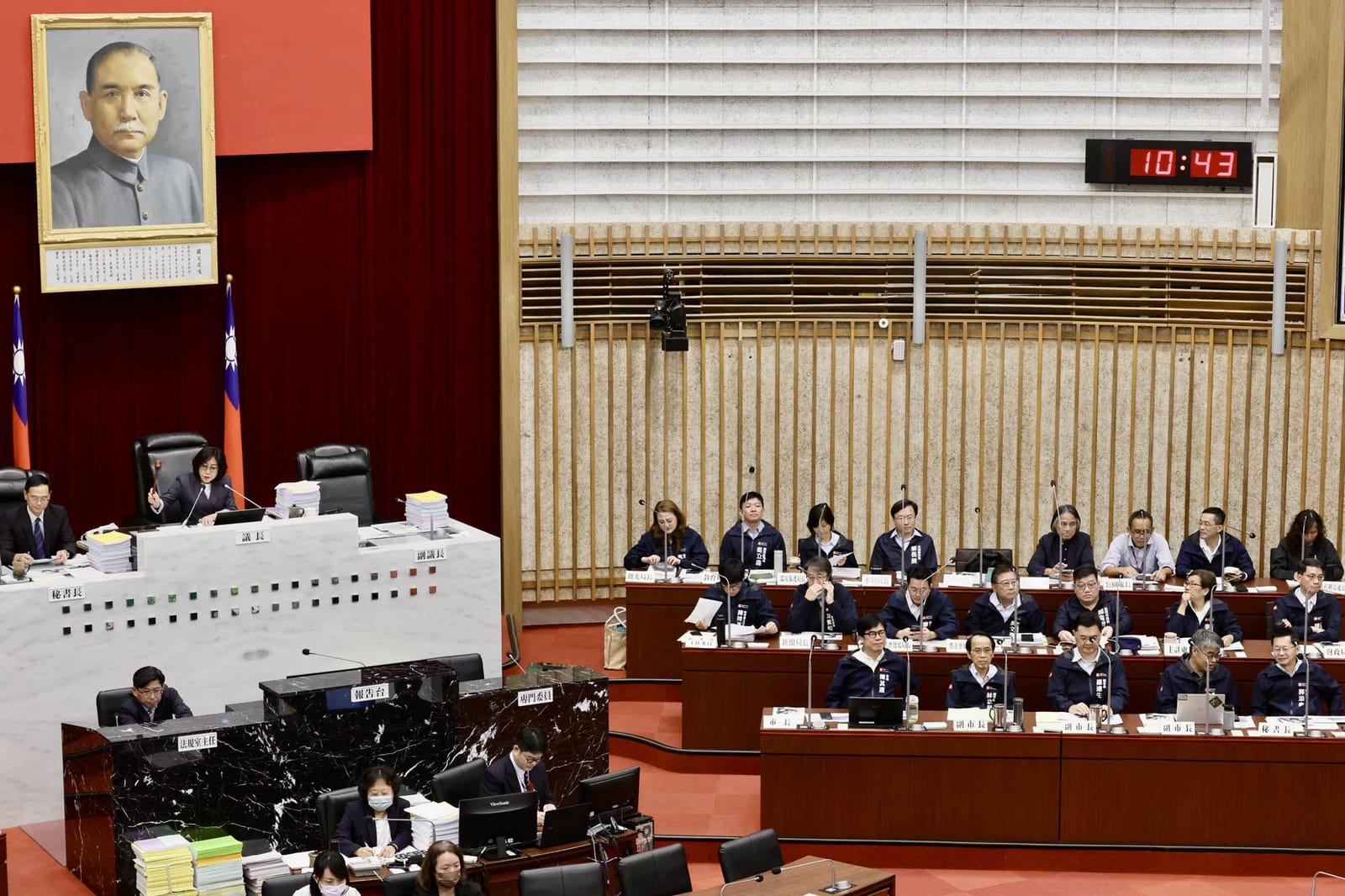 高雄市114年預算案：穩健成長，建設高雄，幸福宜居城市邁向未來