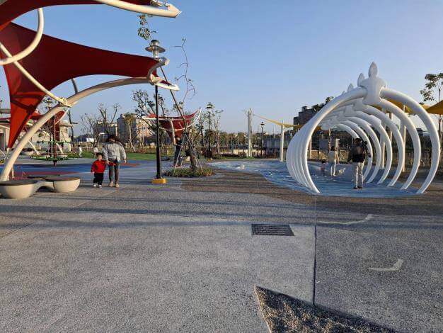 台南市北安商業區重劃工程開放 | 全新特色公園為家庭帶來無限歡樂