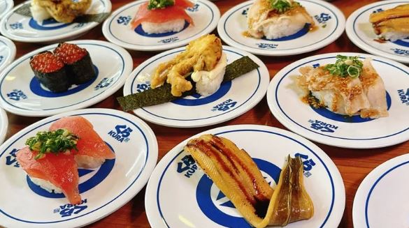 五條悟、虎杖悠仁來了！ 藏壽司「咒術迴戰扭蛋」登場