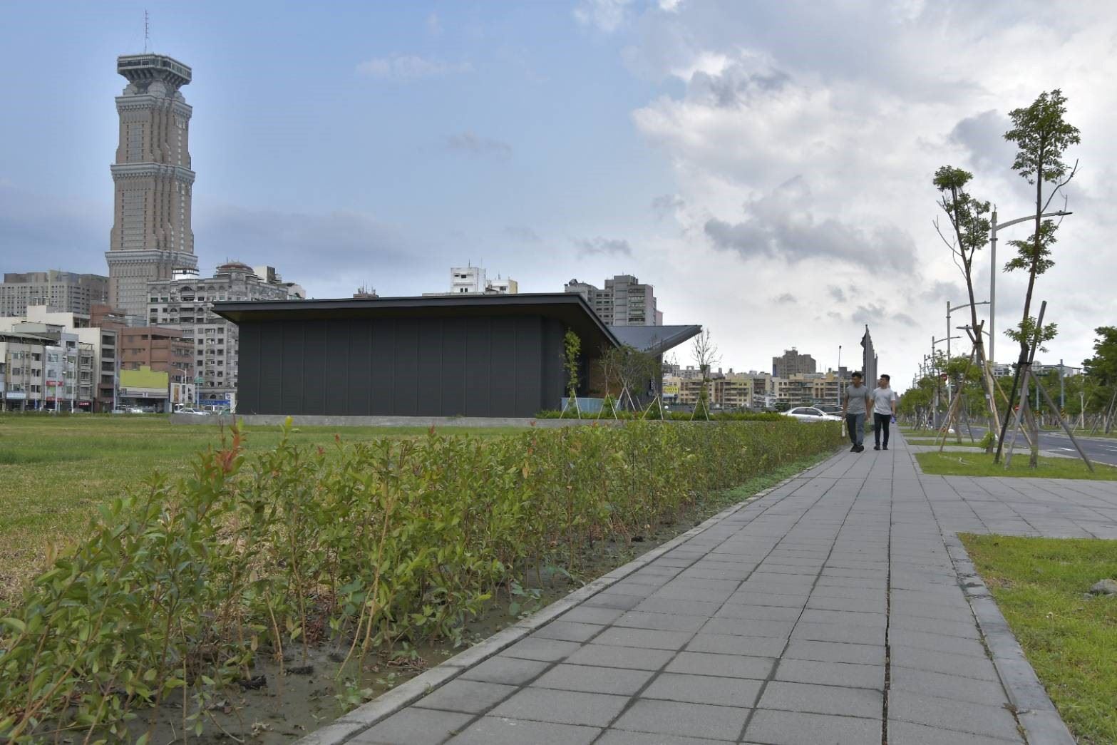 工務局公園處推動土地綠化：提升市容景觀與淨零碳排效益