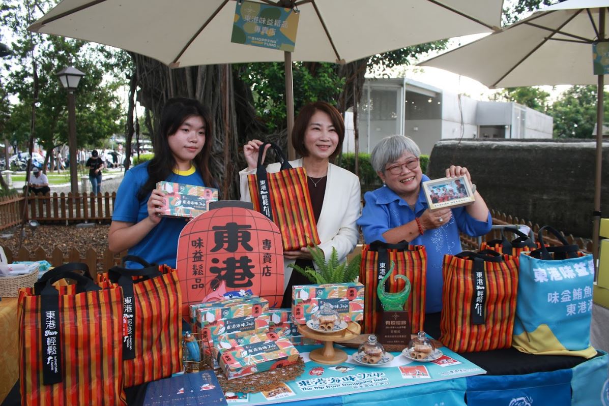 2024屏東「十大伴手禮暨好店徵選」頒獎典禮熱鬧登場！周春米縣長帶領屏東好物走向全國