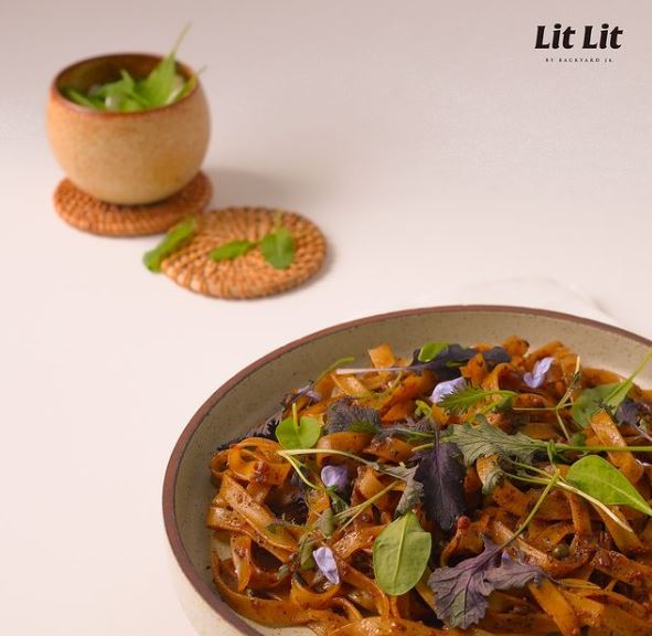 「Lit Lit」：溫馨舒適的用餐與小酌新體驗