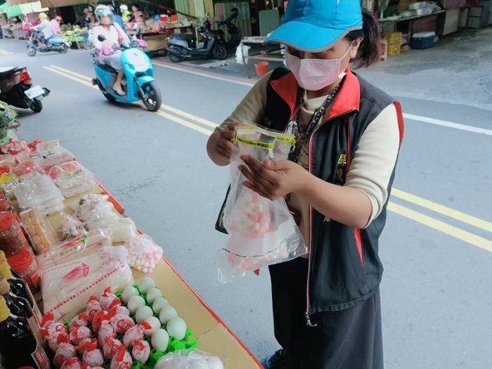 屏東縣政府衛生局抽驗冬至應景食品及火鍋料均與規定相符