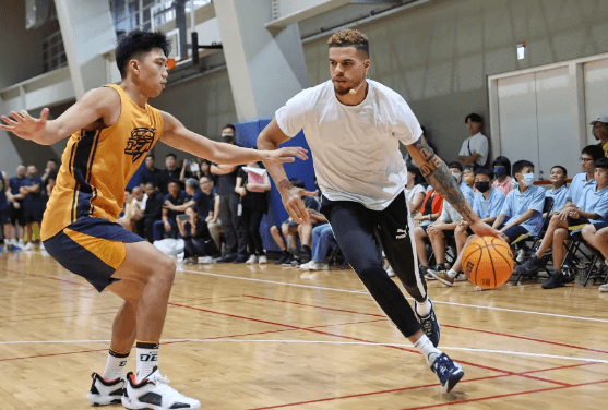 Michael Porter Jr.訪台 與中信特攻交流