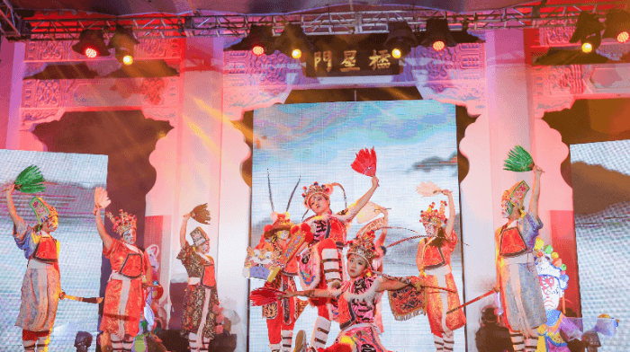 2023左營萬年季「高雄迎火獅」蓮潭開幕 陳其邁歡迎國慶連假來左營迓火獅