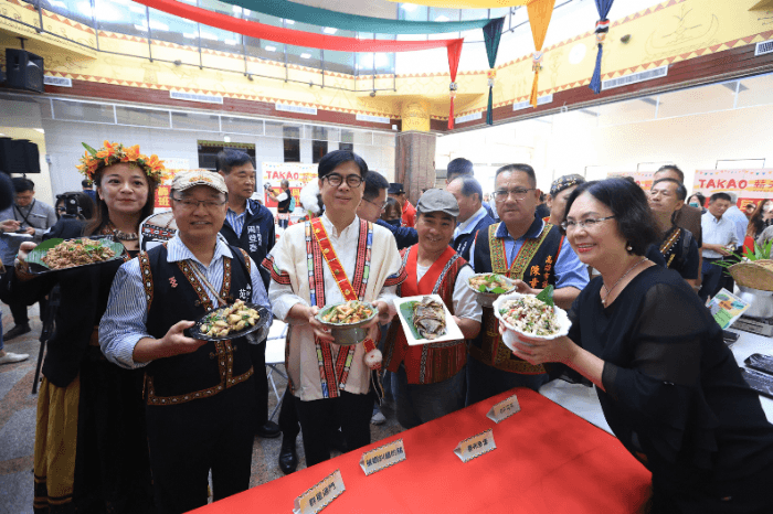 全國首間都會區原民日照中心揭牌 陳其邁：提供熟悉環境 安心舒適在地安老