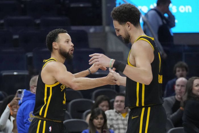 NBA》震撼登場!浪花兄弟太超凡!K湯6記三分砲火炸裂,攻下28分,柯瑞更是狂砍27分,帶領勇士風馳電掃,豪取5連勝