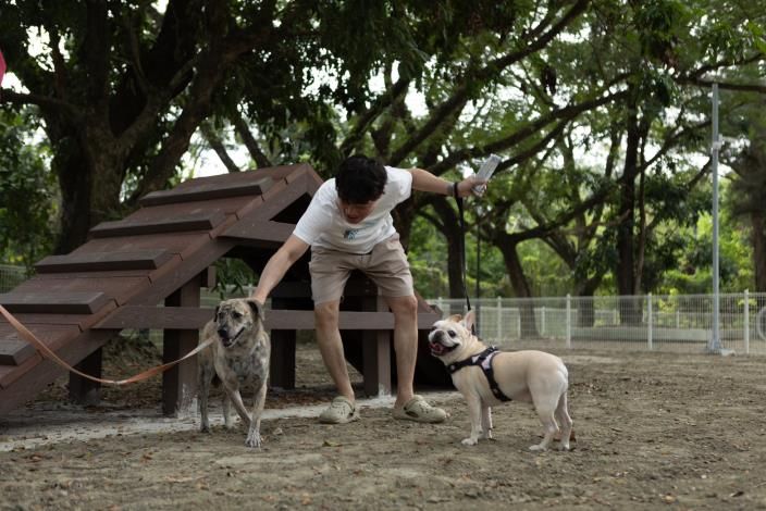 臺南大潭埤旺萊寵物友善公園開幕！黃偉哲：打造人與毛孩共融的幸福城市