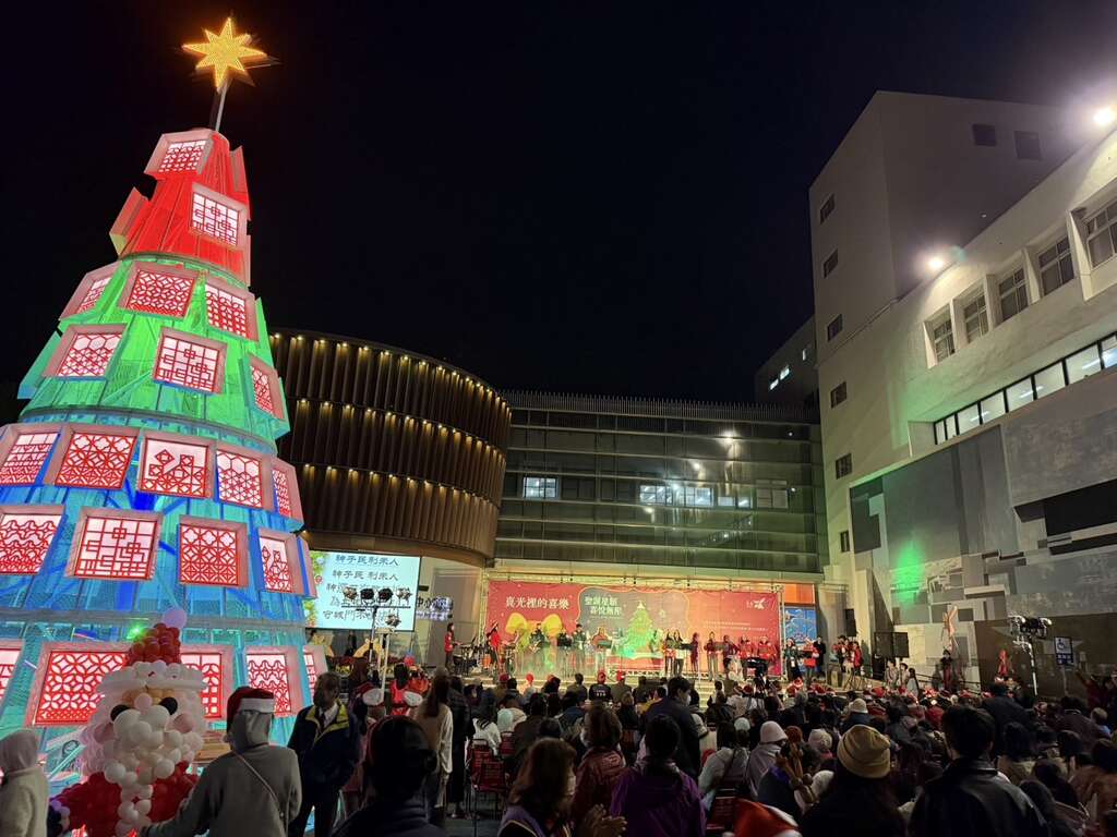 2024臺南聖誕燈節大新營區聖誕報佳音 歡樂園遊市集與精彩表演 與市民歡度聖誕假期