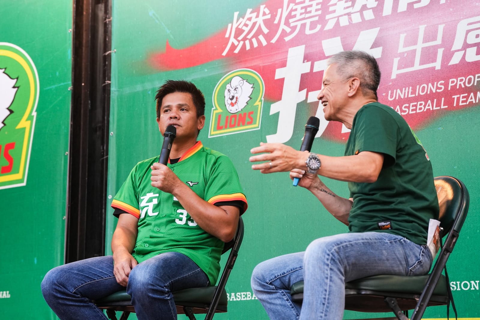 張班長歡慶歸隊，獅隊首戰掀起復古風潮