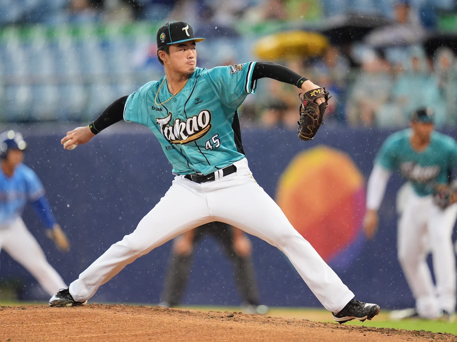 台鋼雄鷹再創佳績：五連勝締造隊史新高