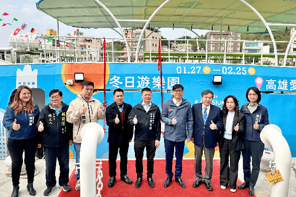 旗津渡輪新力報到，雄棧1號尚讚啟航
