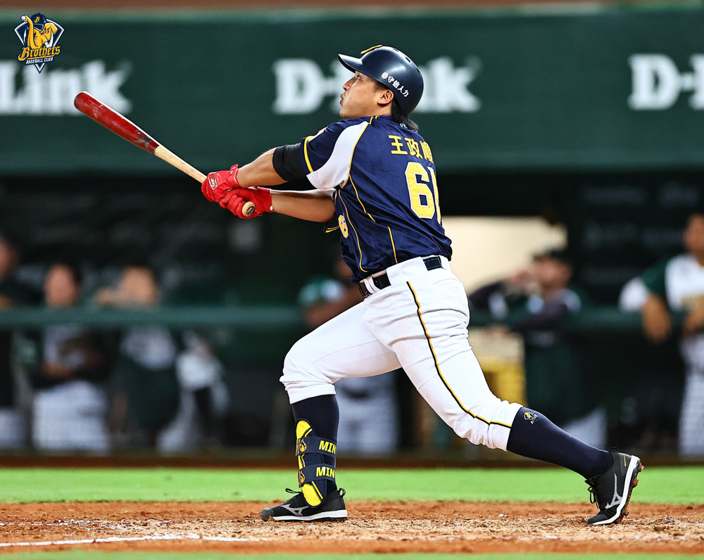 中信兄弟勇奪昨日勝利，繼續燃燒戰鬥之火！