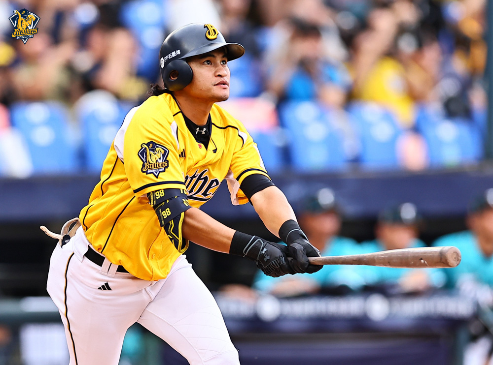 中信兄弟力克台鋼雄鷹，主場連勝兩場