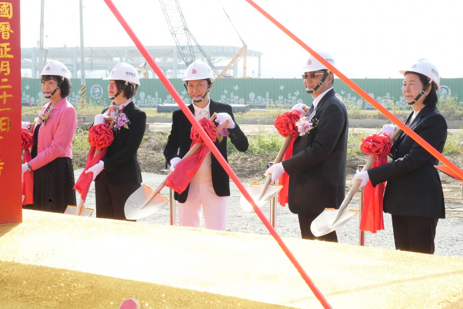 凱舟濾材領航精準健康市場，高雄橋科園區新總部喜迎動土儀式