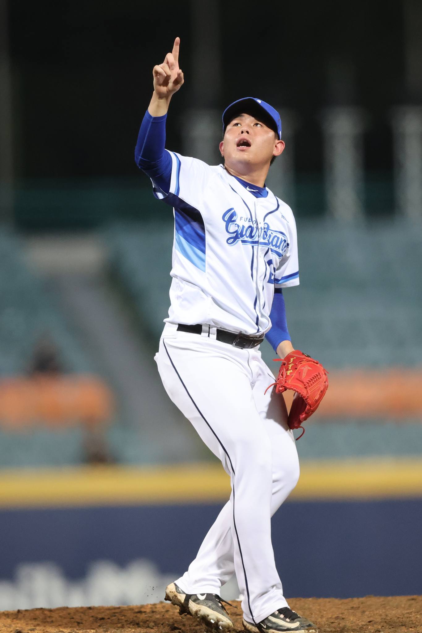 富邦悍將逆轉樂天桃猿，豪取三連勝！