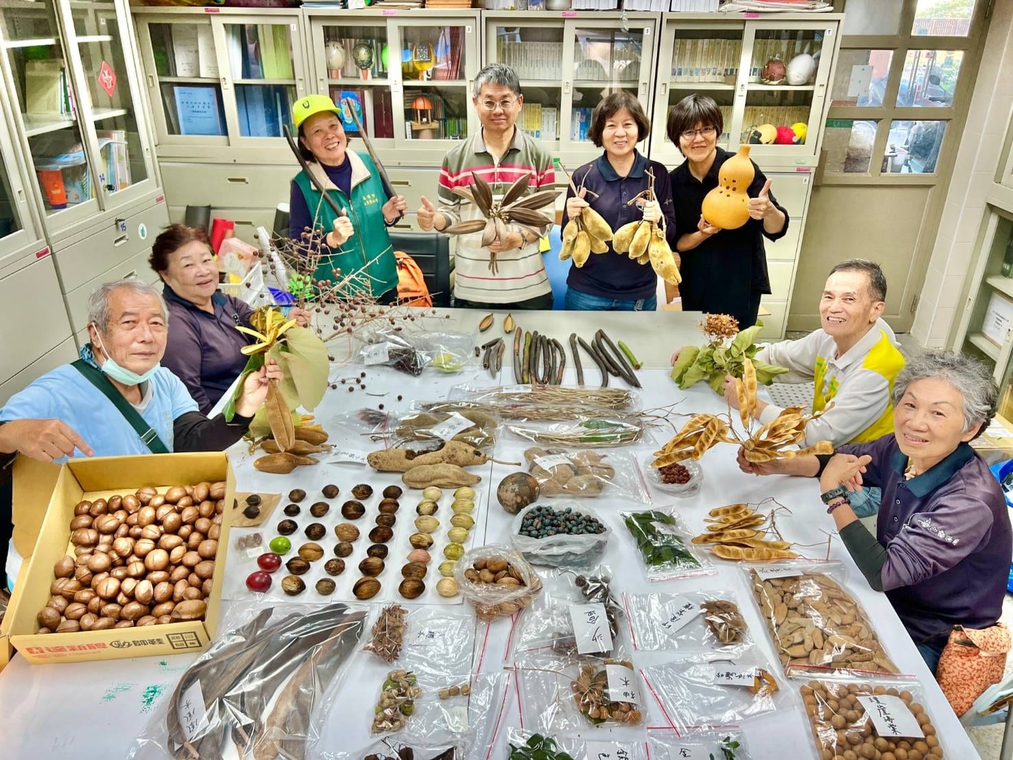 壽山動物園舉辦「青青壽山 植物探寶」活動，引領大朋友小朋友一同探索自然美景