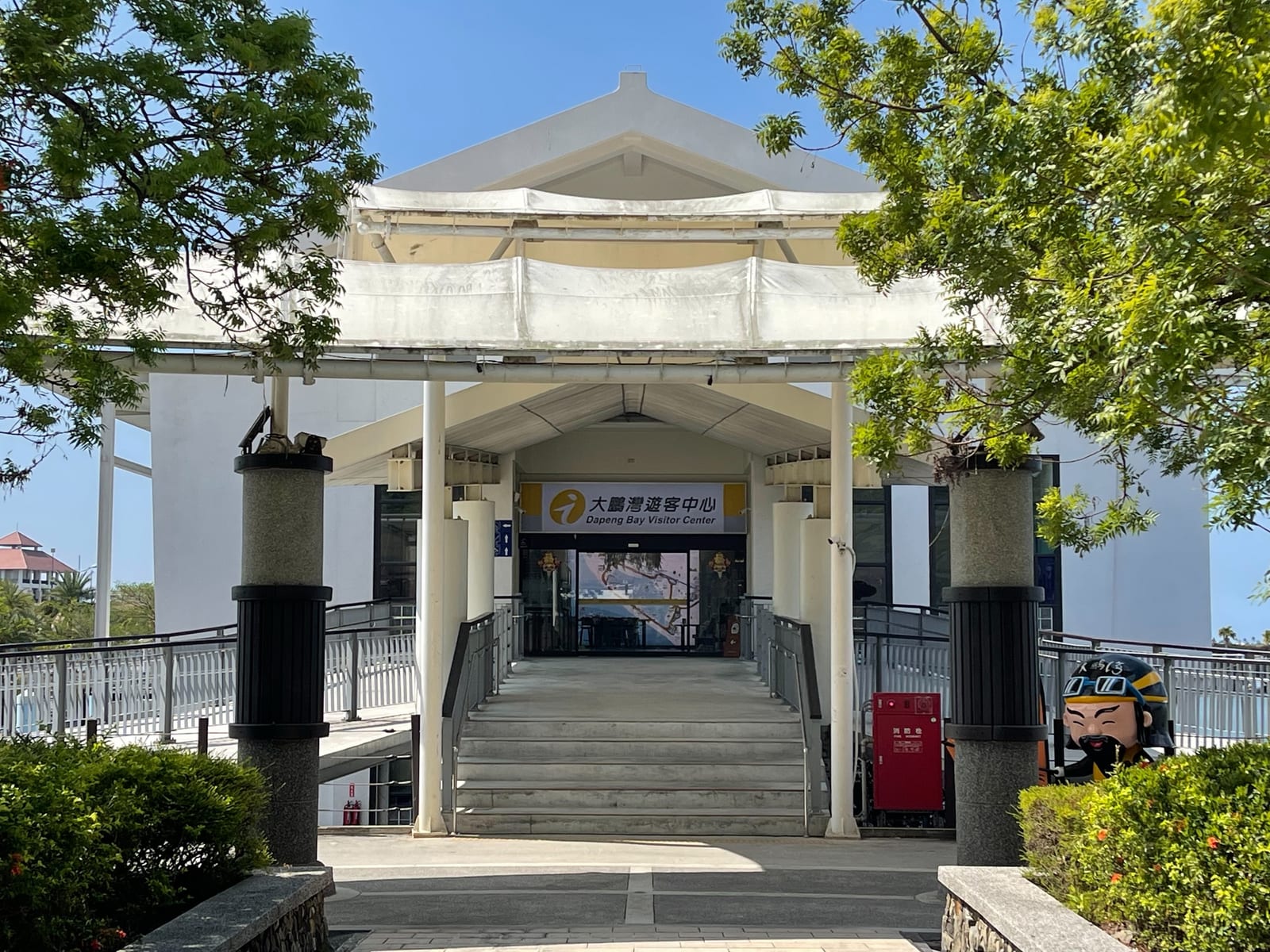 大鵬灣遊客中心全新餐飲輕食服務「漂浮綠洲」，打造永續低碳的心靈綠洲
