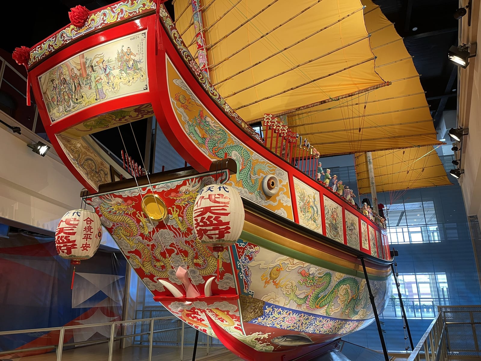 春遊大鵬灣幸福滿分！黃阿瑪現身濱灣碼頭、兒童節活動豐富登場，親子旅遊最佳選擇