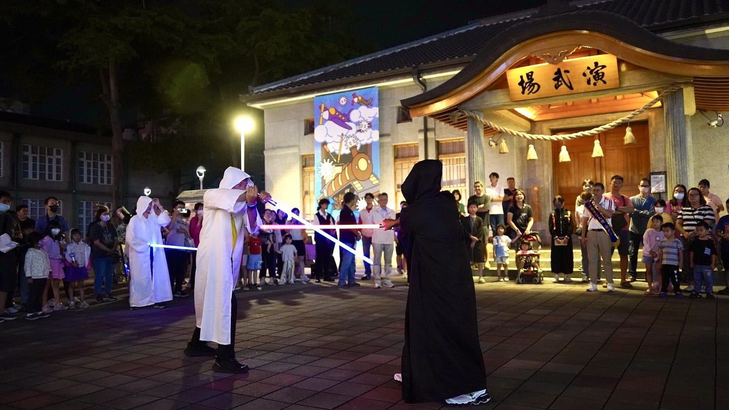 屏東演武場化身星際舞台 「星際漫步月球觀測」登場