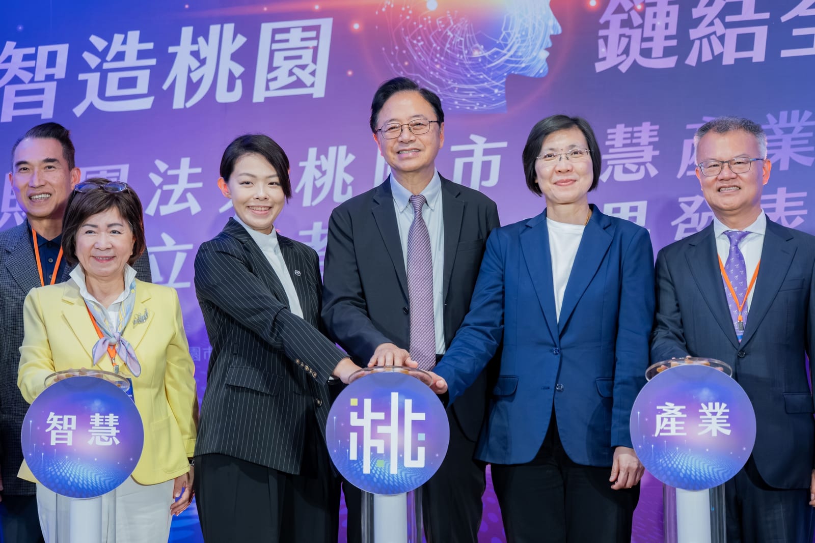 桃園智慧產業學院成果亮眼，攜手竹竹苗打造AI人才與智慧製造新基地
