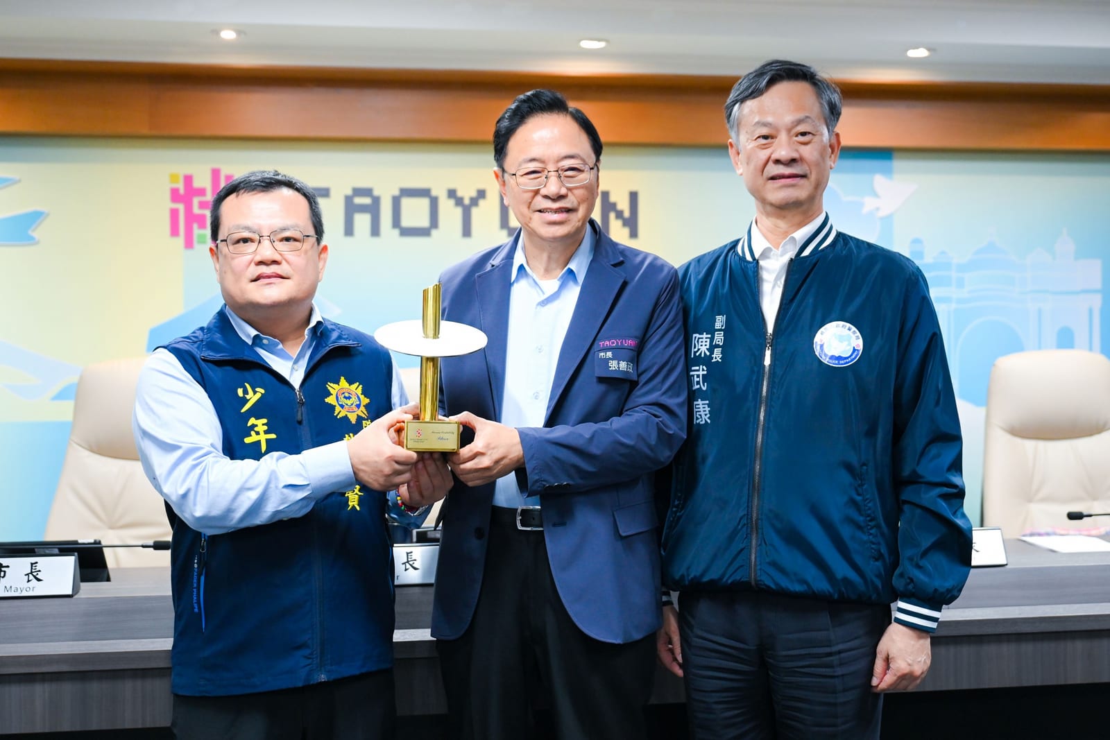 桃園智慧治理再創佳績！榮獲「2025首爾智慧城市獎」銀獎，市府團隊以人為本勇奪全球第二
