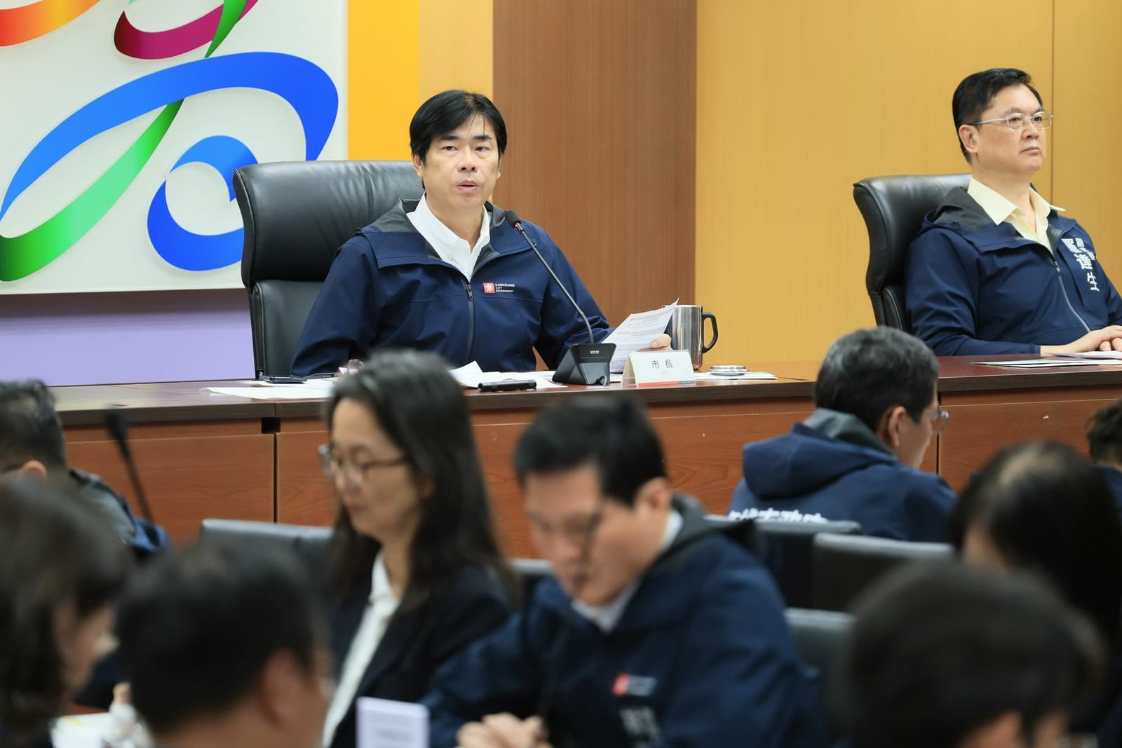 高雄迎汛期與暑期青少年安全，市長陳其邁主持市政會議強化防災與守護青少年