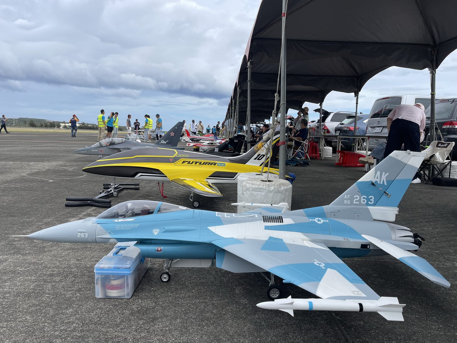 天空變舞台！全國無人機齊聚恆春機場上演震撼飛行秀