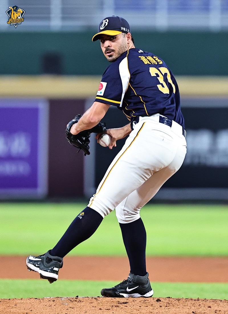 黃博多六局零失分,12安猛打賞合力擊退樂天桃猿 7:4勝出