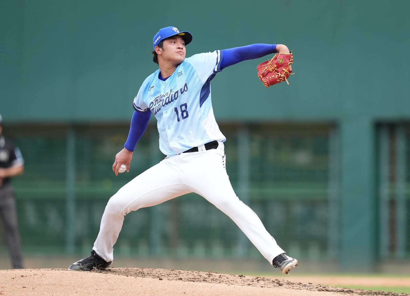 戴培峰打下勝利打點，共2安、3打點，拿下本場MVP