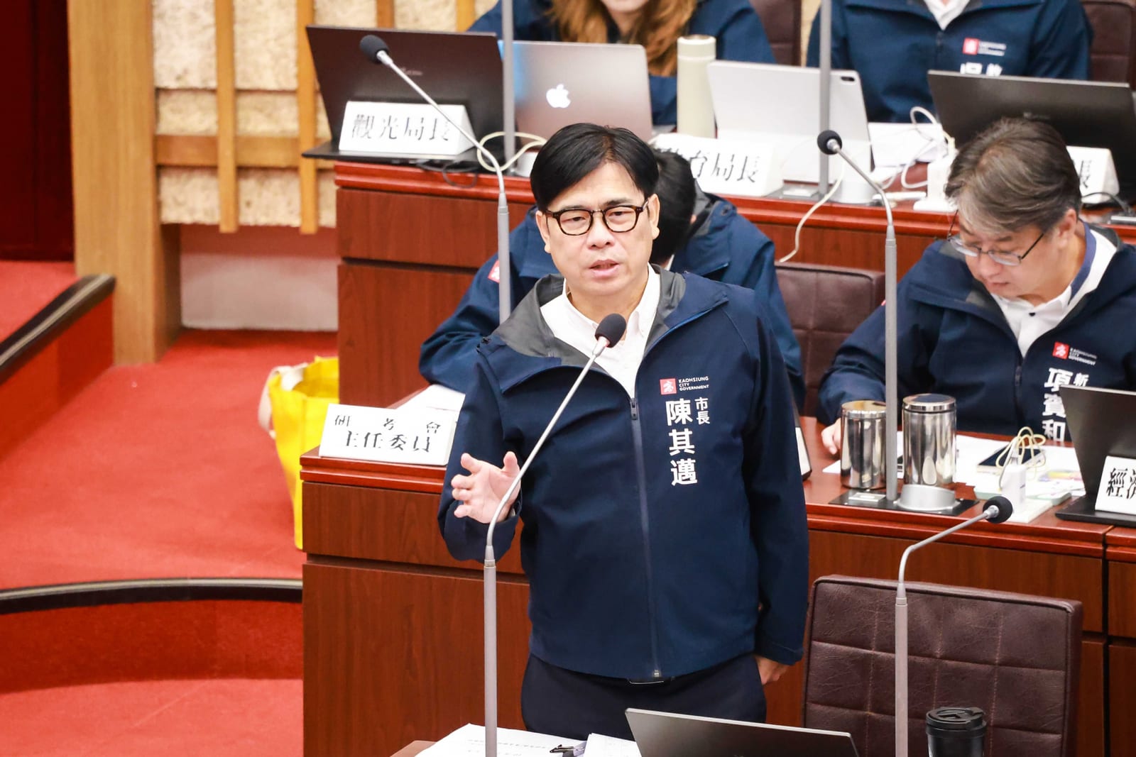 高雄市政報告亮點：攜手推動城市發展，關懷教育與社區