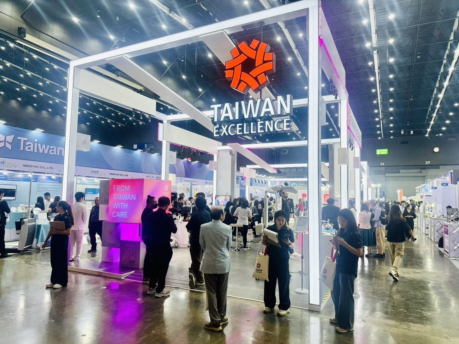 高雄醫材進軍泰國！經發局攜手在地業者參展曼谷醫材展，搶攻亞太醫療大商機