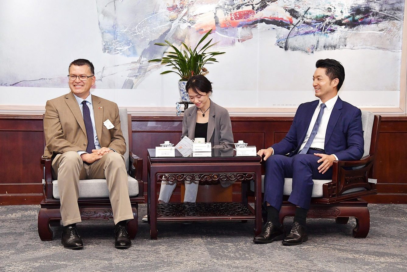 臺北熱情迎接亞利桑那州議會訪問團,深化姊妹州市情誼,共創交流新契機