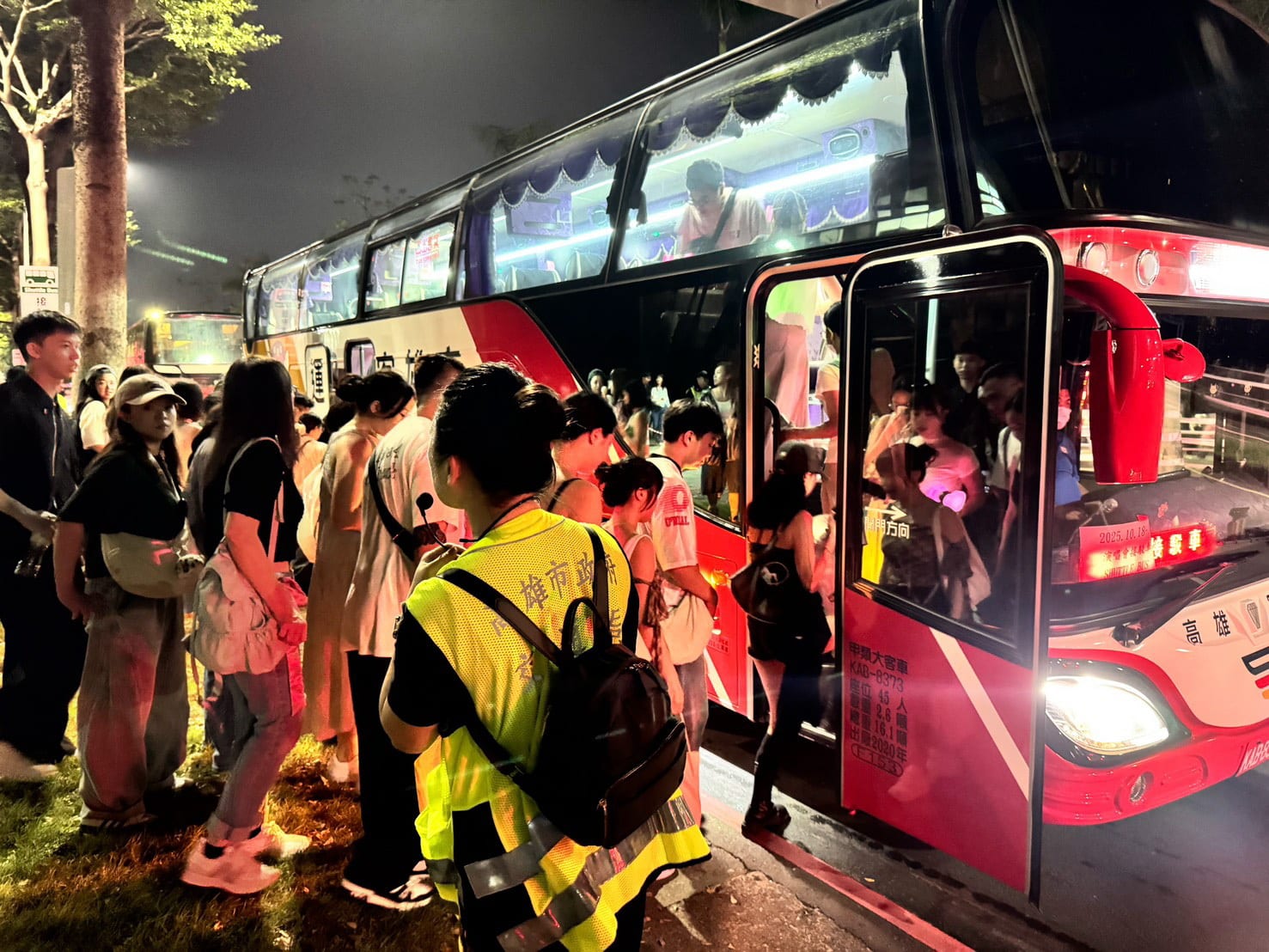 BLACKPINK高雄開唱,捷運與接駁車聯手打造最強疏運