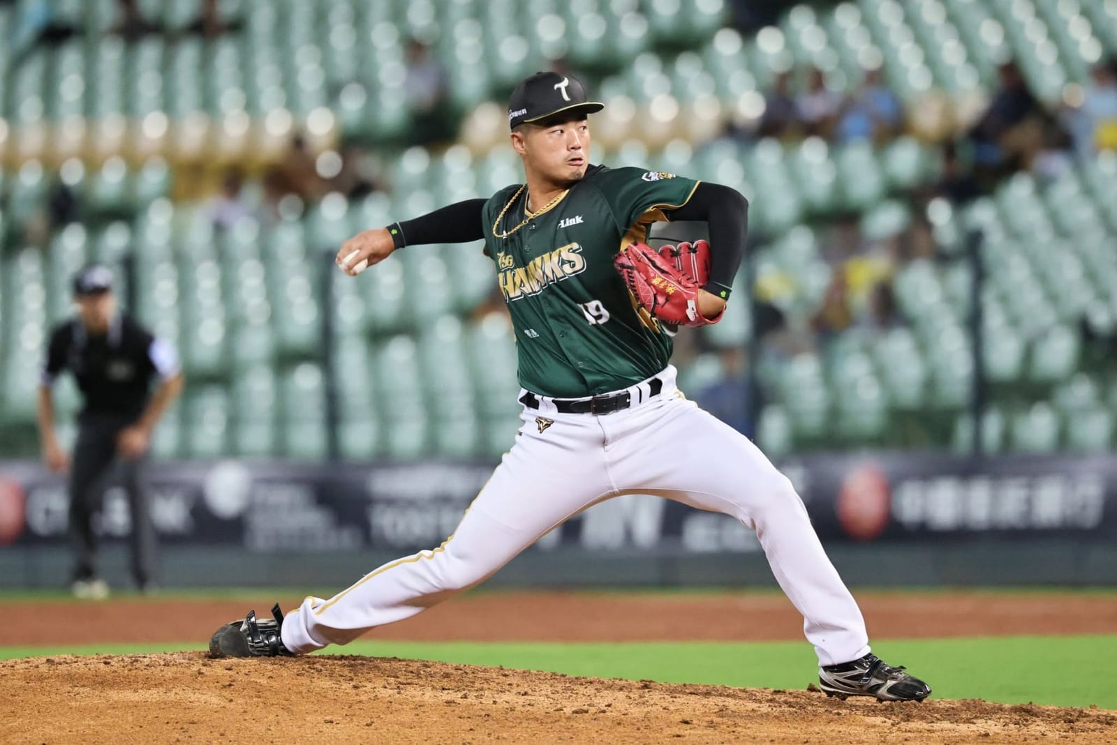 李欣穎生涯初登板，2.2局送出4次奪三振
