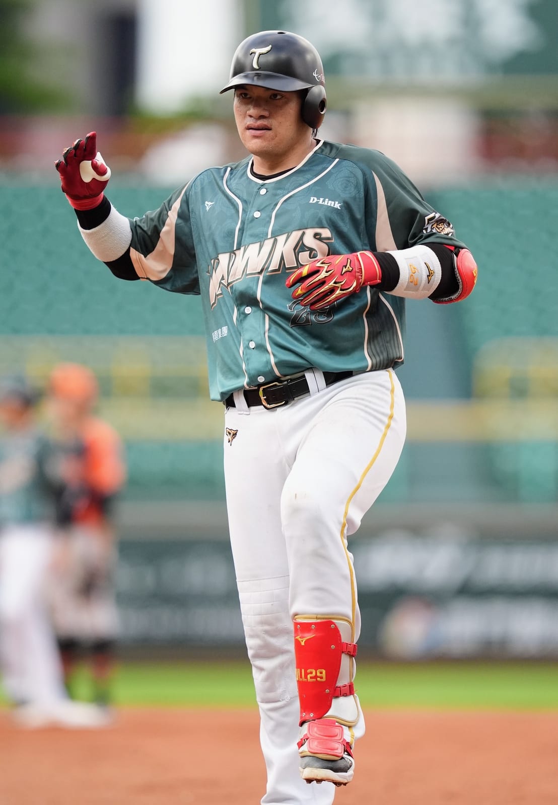 後勁七局好投締造跨季22連勝，雄鷹5：2力退獅隊，本季第9度單場MVP