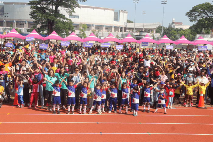 屏東最萌運動會登場! 縣長周春米與幼兒大跳熱身操