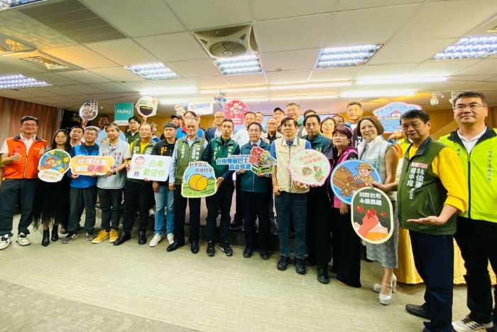 台南推「雙層巴士盲盒旅遊」 四季節氣 × 八大主題解鎖旅遊驚喜新玩法