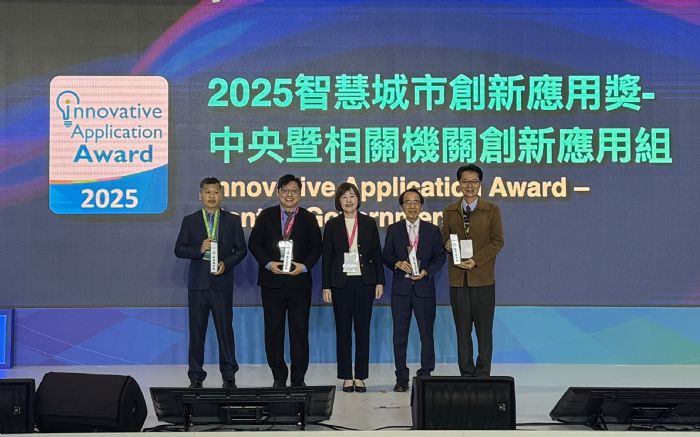 屏東縣榮獲「城市能源轉型獎」特優縣市，致力推動綠色永續未來