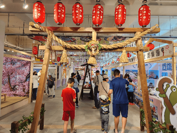 屏東熱博國際接軌 首設日本稻之驛館，釜蓋祈福、比臉大的蘿蔔初亮相，新鮮趣味多