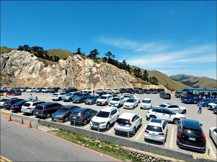 合歡山地區停車場收費新制將啟動,民眾建議累進費率以提高車位周轉