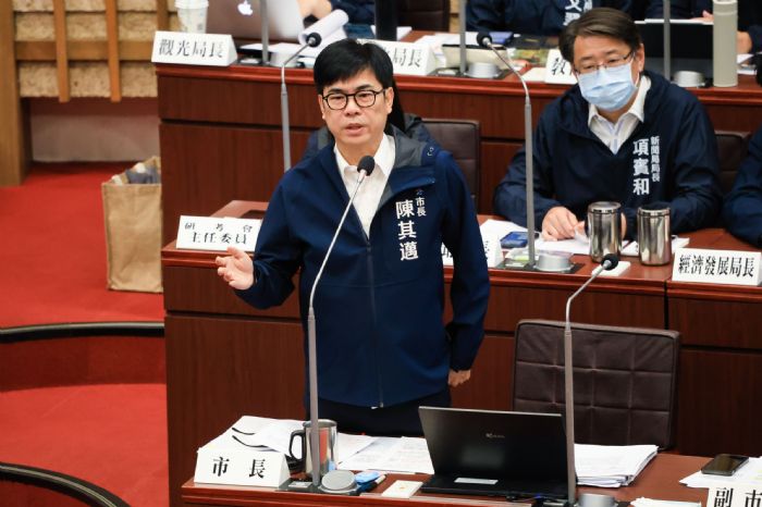 人本交通道路規劃 陳其邁:因地制宜制定多元計畫 持續推動與檢討改進