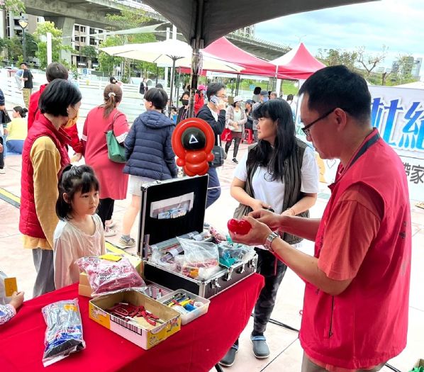 透過創意遊戲提高狂犬病防疫意識，臺中市動保處設計歡樂攤位