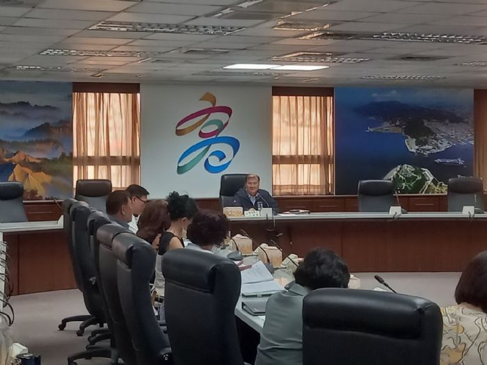 高雄市政府召開勞工自治委員會會議，共同推動勞工福利與權益提升